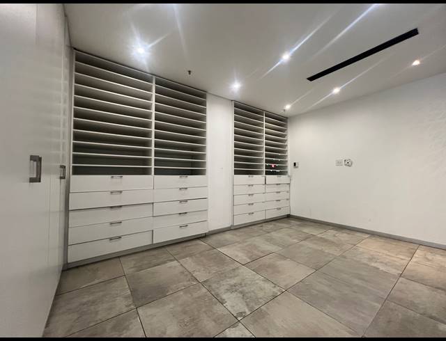 182M² OFFICE TO LET IN ROSEBANK
